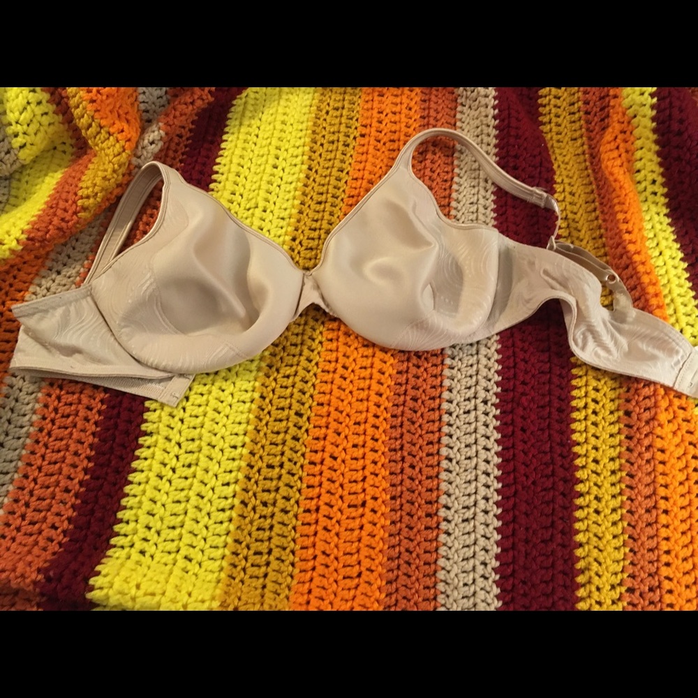 🌈Bali 3102 Visualift Underwire 40B Beige Bra